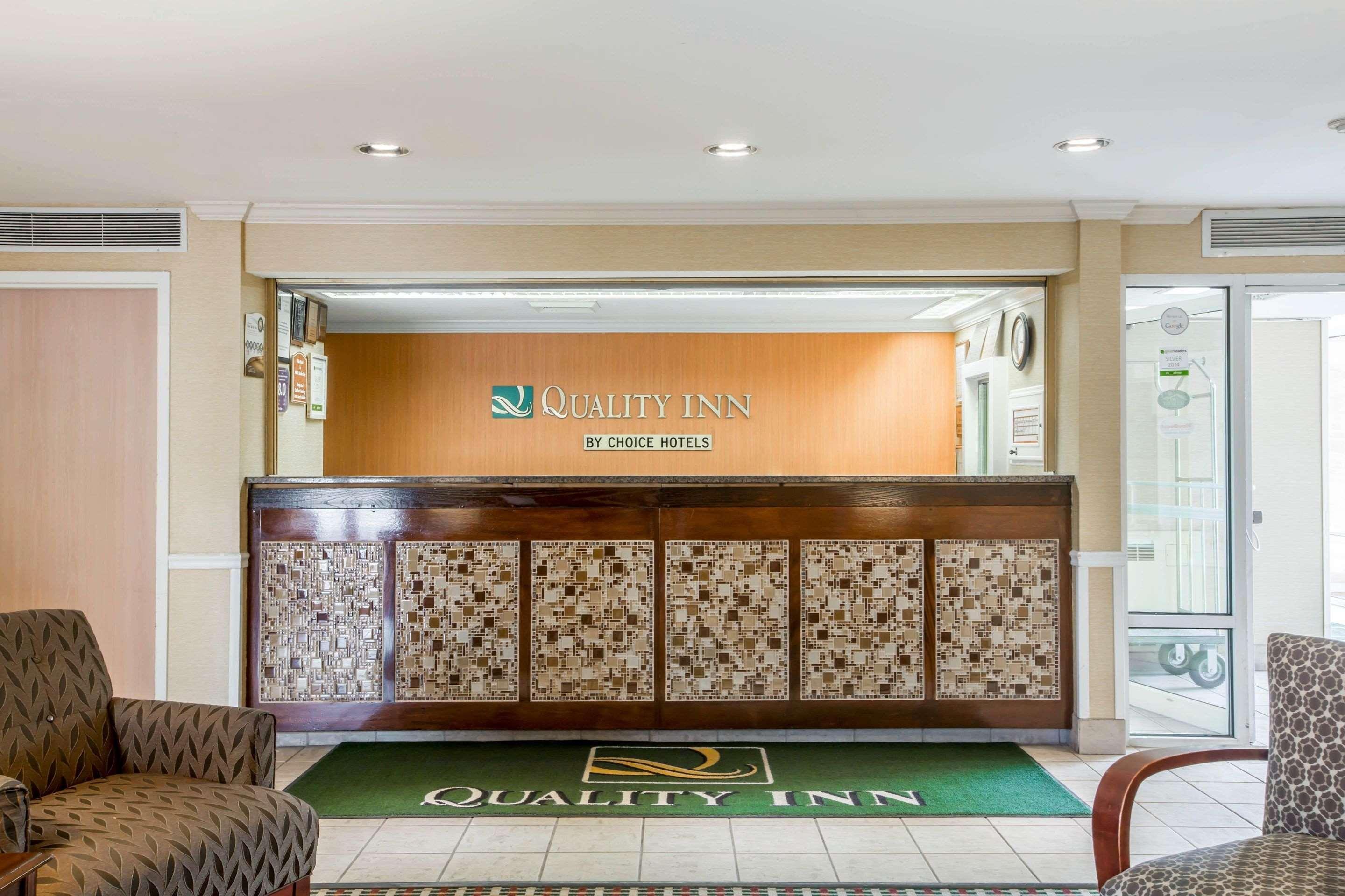 Quality Inn Colchester - Burlington Exteriér fotografie