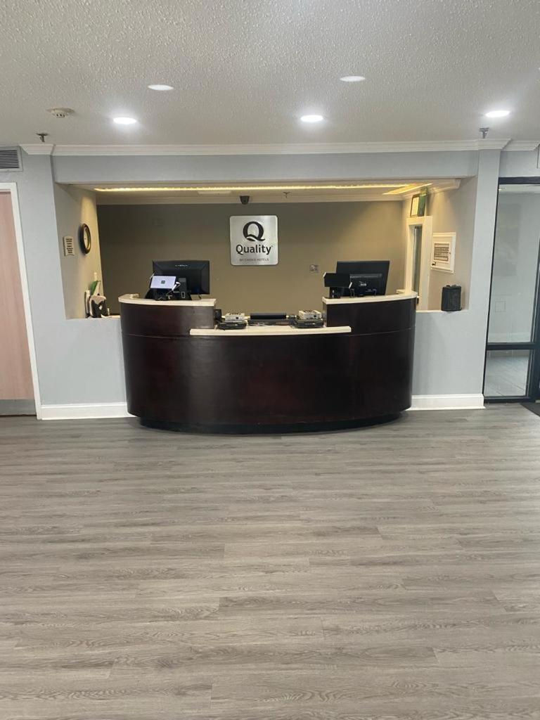 Quality Inn Colchester - Burlington Exteriér fotografie