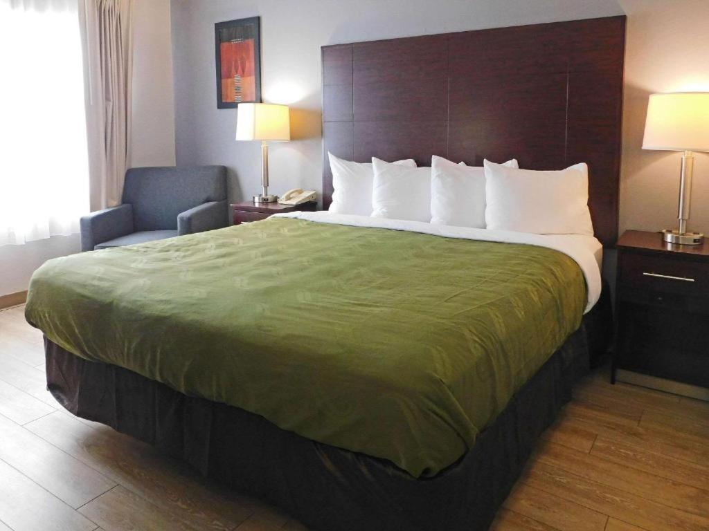 Quality Inn Colchester - Burlington Exteriér fotografie