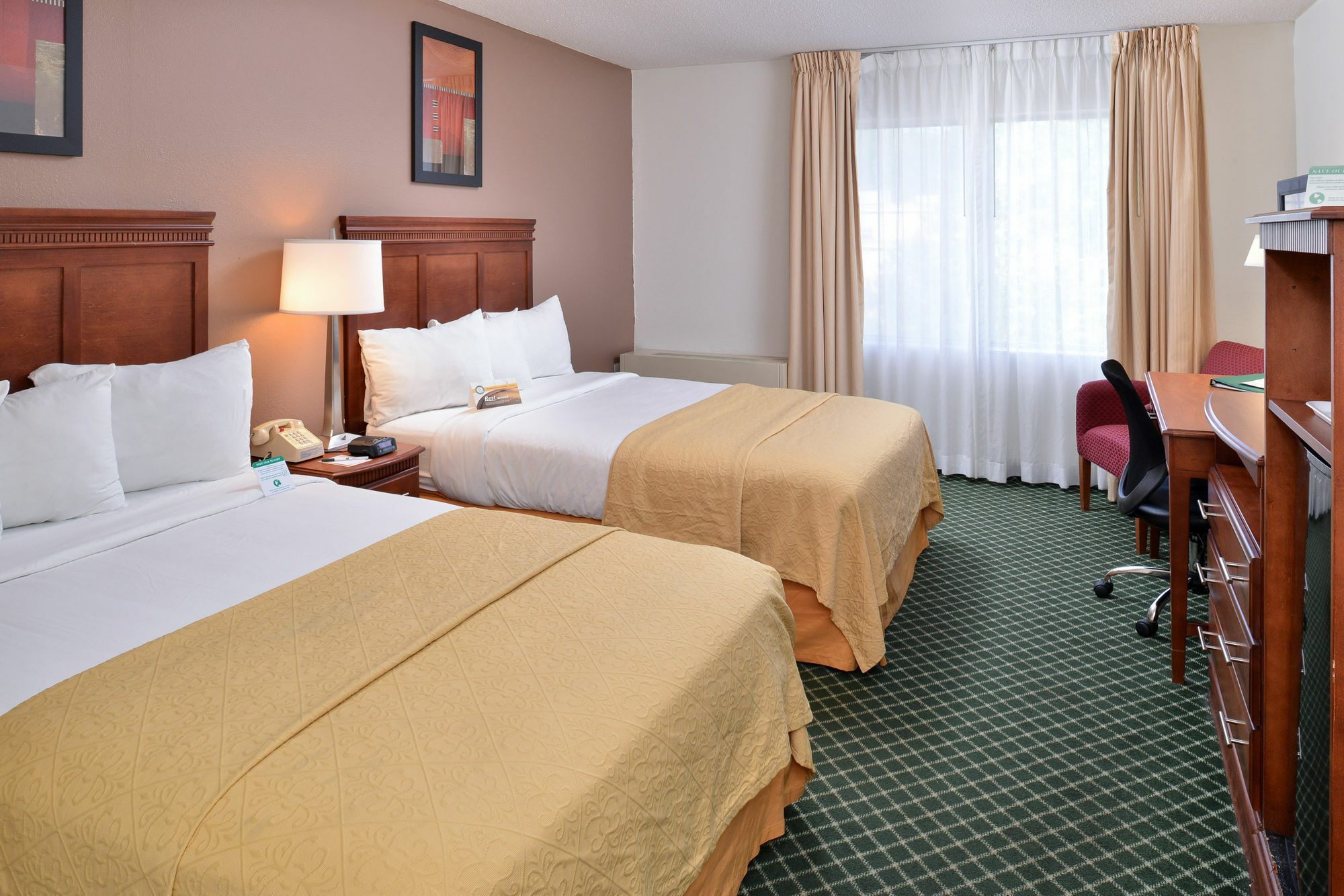 Quality Inn Colchester - Burlington Exteriér fotografie
